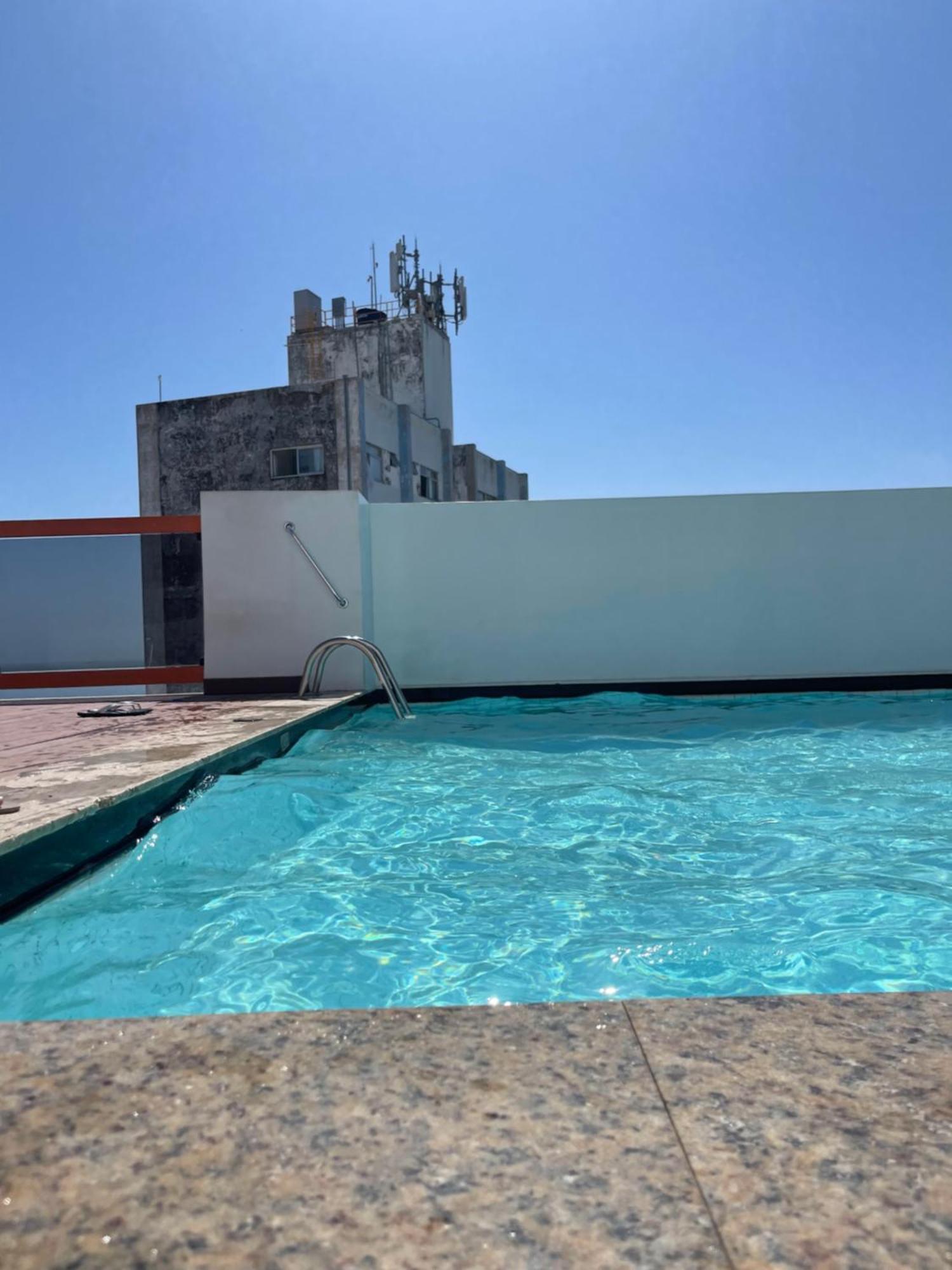 Maravilhoso Apartamento 2 Quartos Com Ofuro Porto Da Barra Salvador Summer Barra Flat Exterior foto